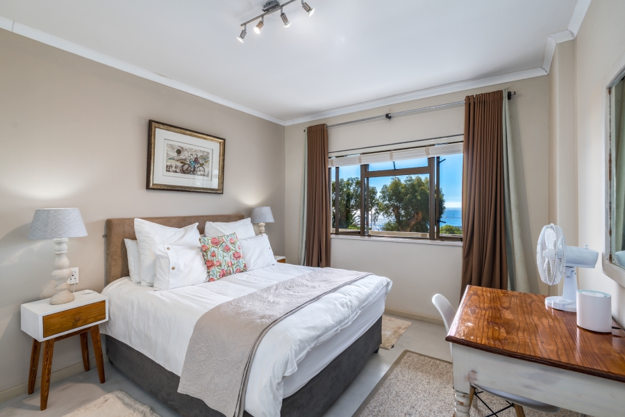 To Let 1 Bedroom Property for Rent in Bakoven Western Cape